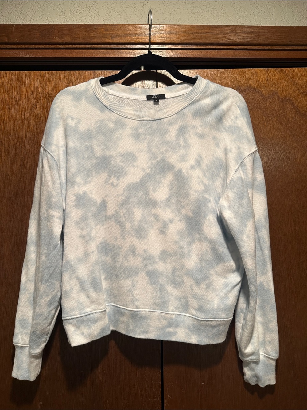 Tie-Dye Crewneck Sweatshirt - Light Blue